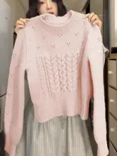 透かし編みデザインのピンクニットトップス【女性用・秋冬用・ショート丈】（セットアップ対応）