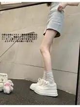 女性用厚底カジュアルスニーカー【ラウンドトゥ・白色・スポーティー・極上の柔らかさ】