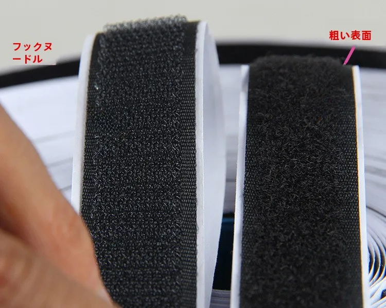 マジックテープ 両面粘着 ペット用 20mmの貼り付け方法と実用性