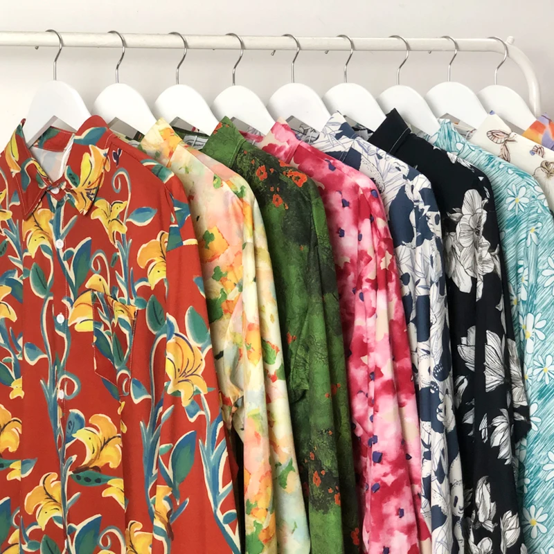 5月末にどんな服装が旬か？レトロなバタフライシャツが通勤と夏の準備に活きる理由