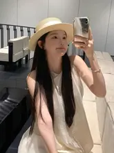 優雅なデザインの編み草帽子【大きなつば・夏用・日差し対策】