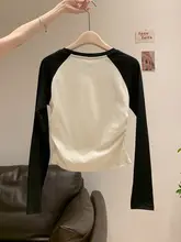 秋のアメリカンビンテージ風プリントロゴ長袖Tシャツ【ラウンドネック・ウエスト絞り・美しいシルエット】