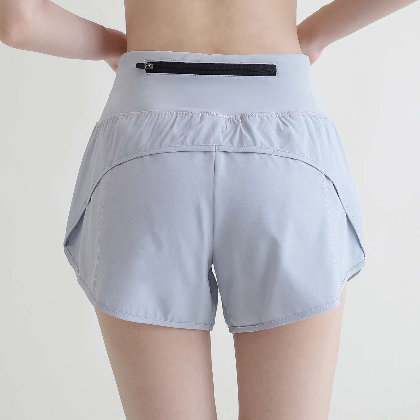 ランニングショートパンツは女性に本当に合うのか？その選び方と実際の着用感を徹底解説