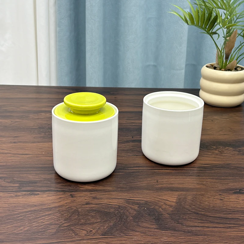 白色陶製スープボウルカバー付き一人用中華風高形状容器の実用性と保存性能