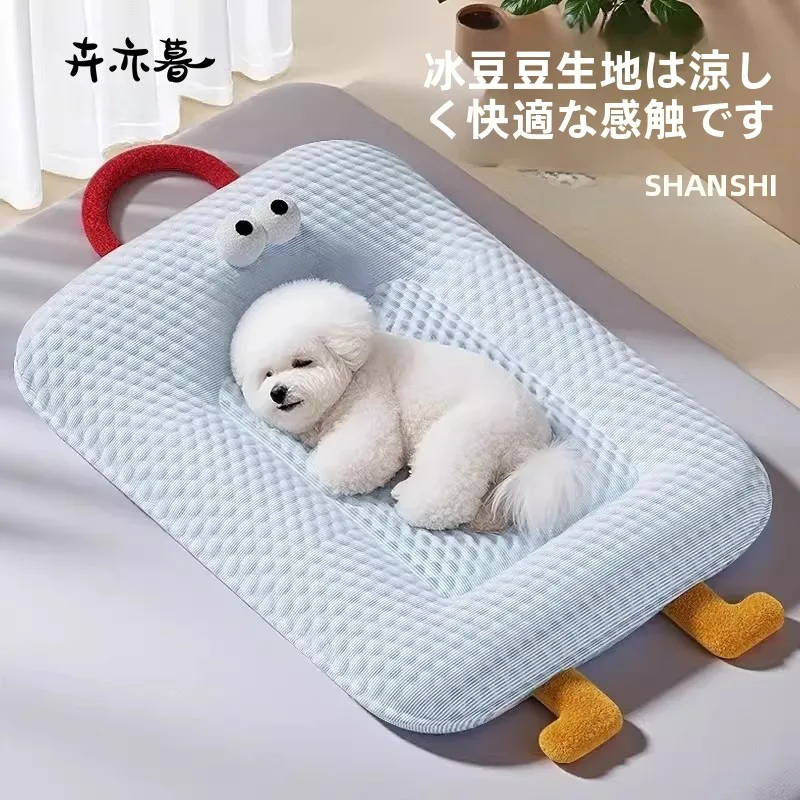 犬のケージに敷くものとしての夏用ベッド：冷却機能と通気性の実証