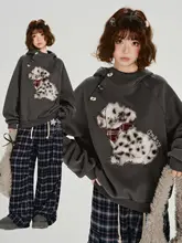 アメリカンヴィンテージ風フリース刺繍フード付きトレーナー【冬用・ゆったりシルエット】