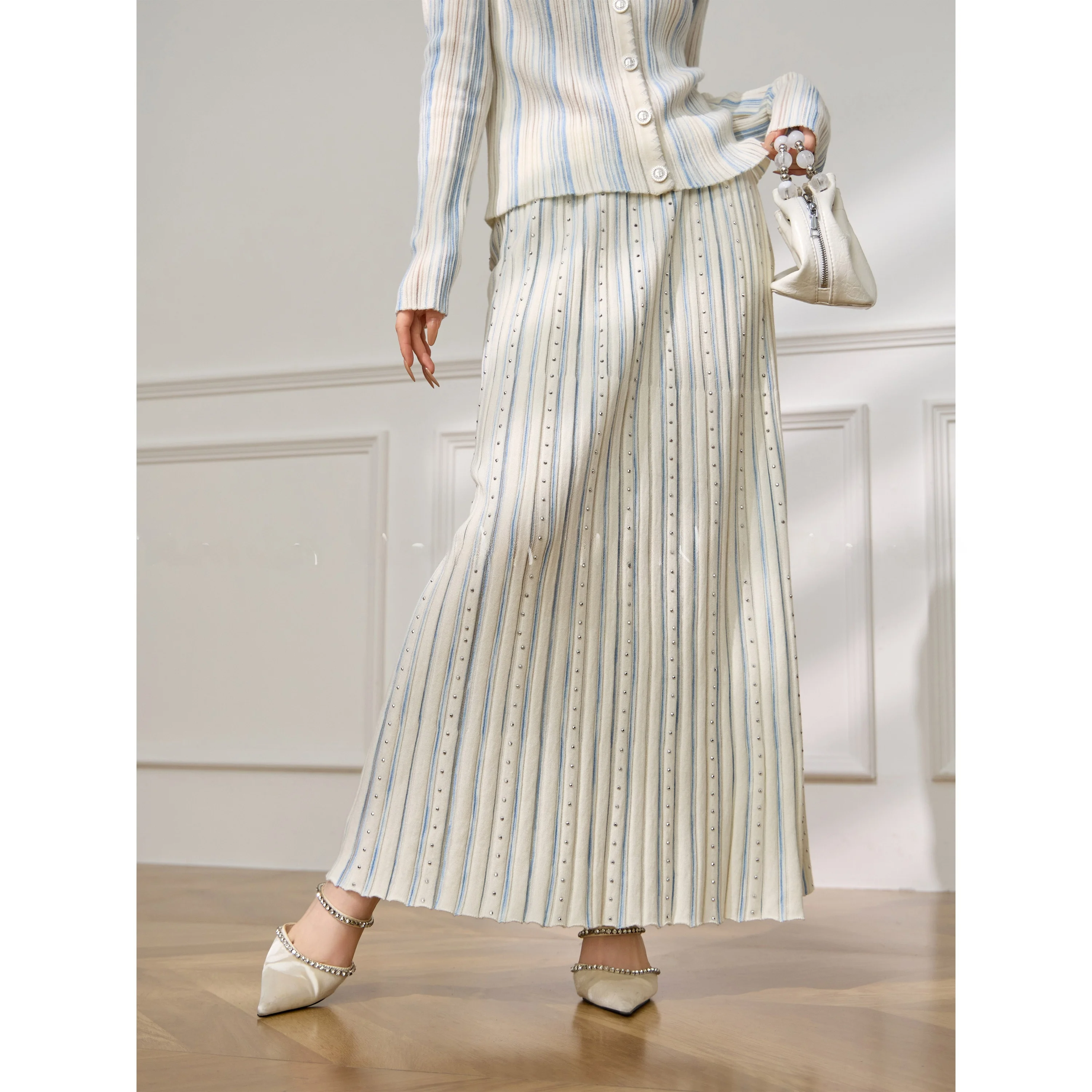 ニット帽に合う服は、実はこれひとつで解決できる？