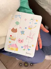 かわいいデザインの全包型iPadケース【アクリル製・透明カバー・ペンホルダー付き】