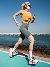 速乾性のフィットパンツ【提臀デザイン・エクササイズ対応・極上の柔らかさ】（セットアップ対応）