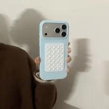 スマホケース 吸盤 ミラー 液体シリコン 無地 シンプル 韓流 インスタ映え iPhone対応「BAYLU STUDIO」