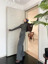 猫境 グレーウールハイウエストストレートパンツ【秋冬用・フィット・シンプルデザイン】