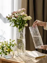 透明な氷河ガラス製花瓶【軽やかな高級感・ユリとバラ・生花用】