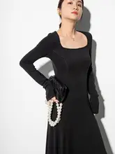 BELIN シックなスクエアネックニットワンピース【長袖・シンプル・体型カバー】