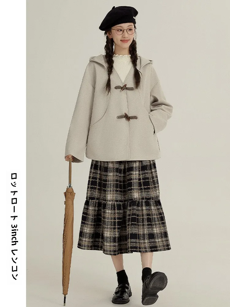 11月と12月に着るレディース服装はどう選ぶ？高級感と保温性を両立する1本のコートが答えになる
