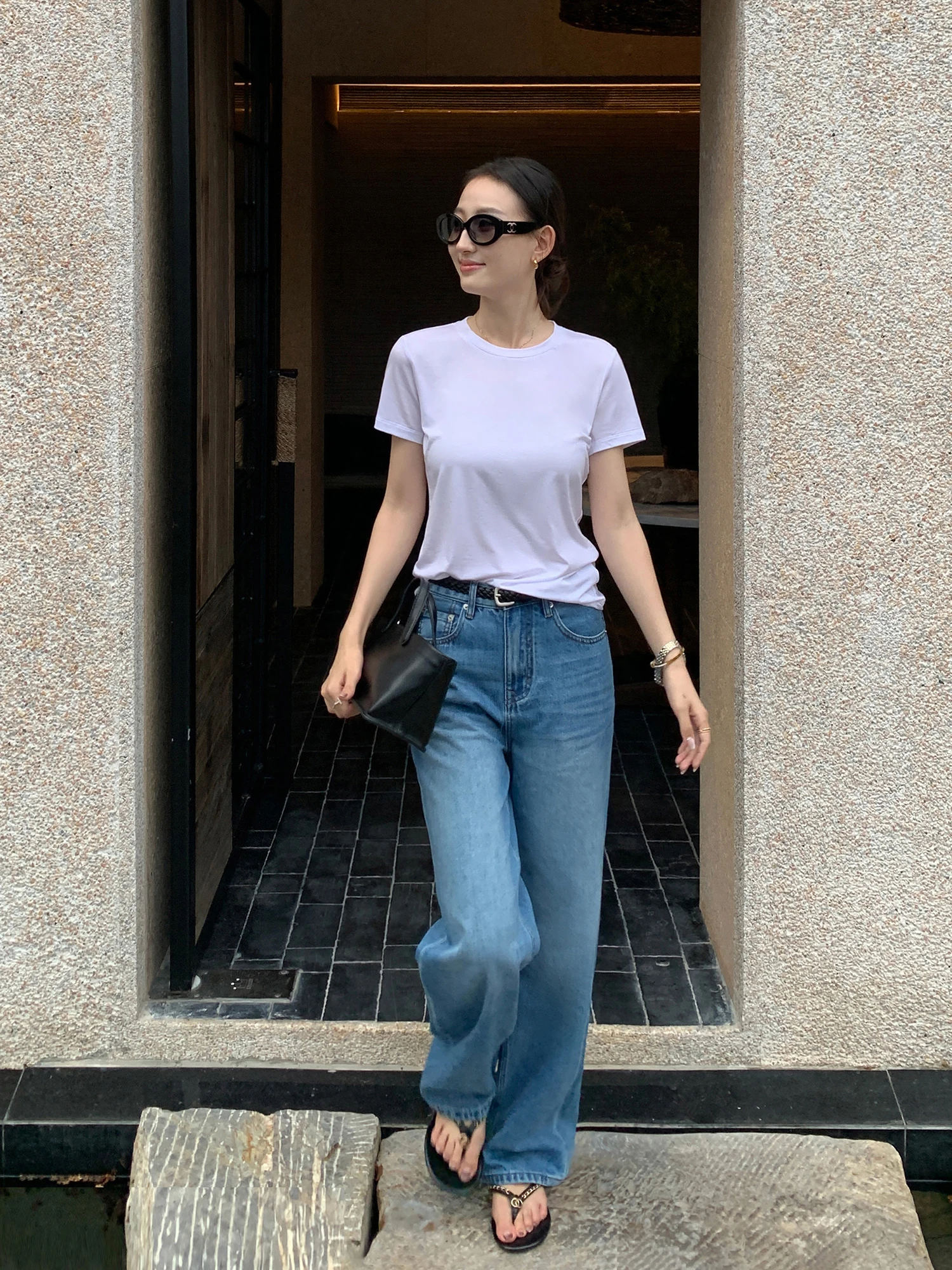 tシャツ 生地 おすすめ 通気性と耐久性のバランスは？ライセール素材の半袖Tシャツが解決するリアルな悩み