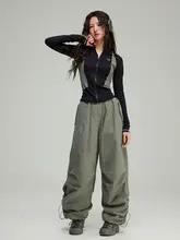 カジュアル工装風 レディース秋用シャーリングパンツ【広めの裾・ゆったりフィット】（セットアップ対応）