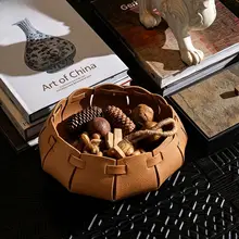 高級感あるレザー編みハンドル付き収納バスケット【卓上用・アロマ・化粧品収納】