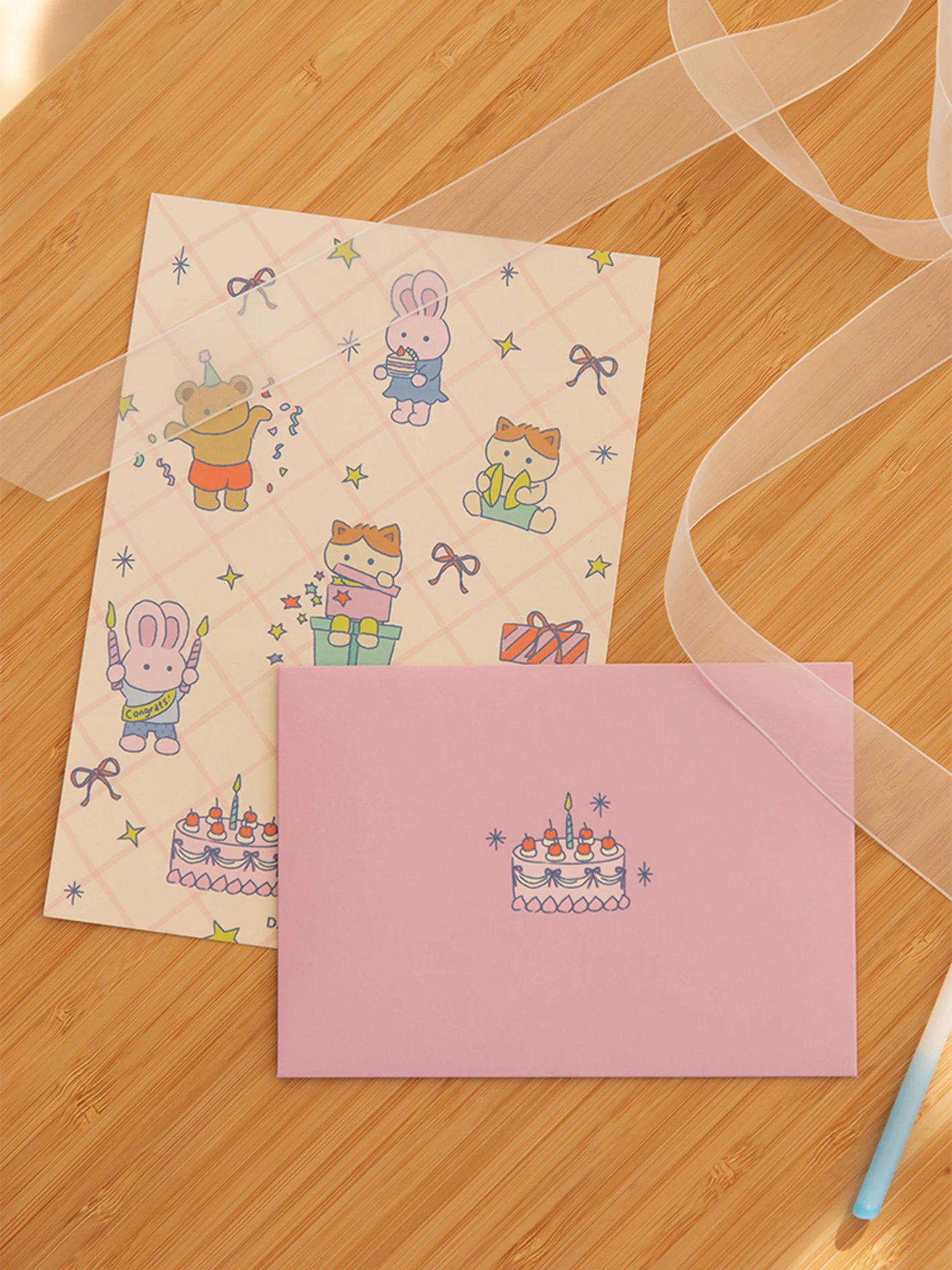 A3サイズ封筒とA4サイズ封筒の違いは？手書きのメッセージにぴったりな「カートンデザインの便箋と封筒セット」がおすすめ