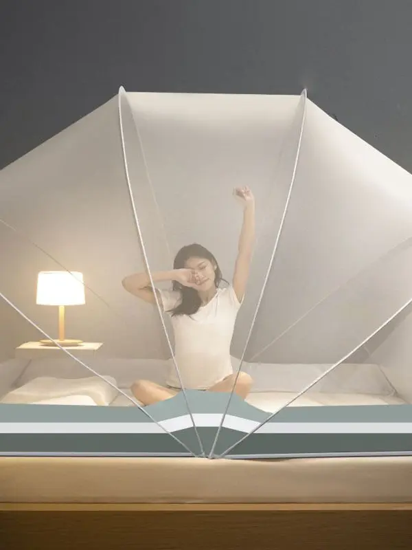 折りたたみ式モンゴルテント型蚊帳：キャンプでの実際の防虫効果と設置手順