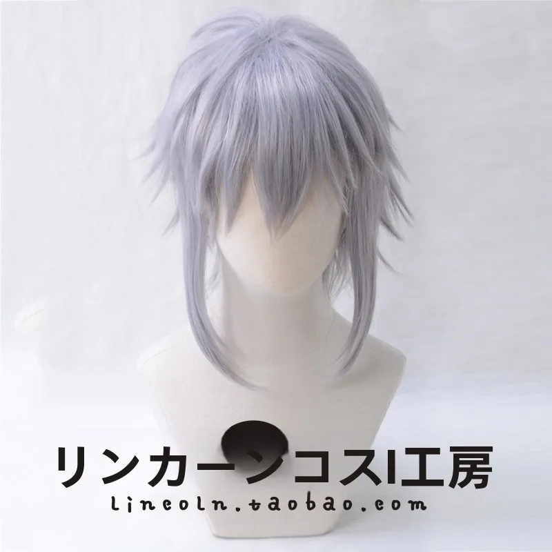銀灰色キャラクターコスプレウィッグ グレイヘア セミロングのスタイル実現