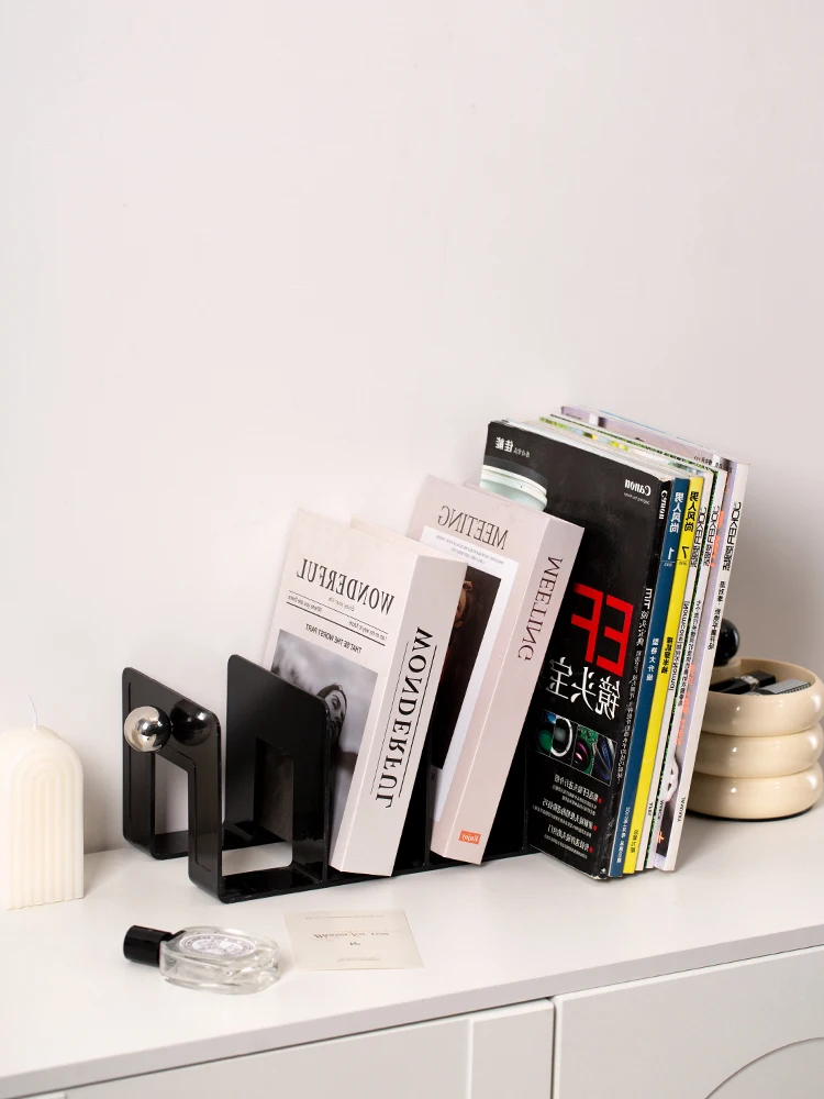 デスクトップ用アクリルブックスタンド EH240316：収納効率と高級感を両立するオフィスアクセサリー