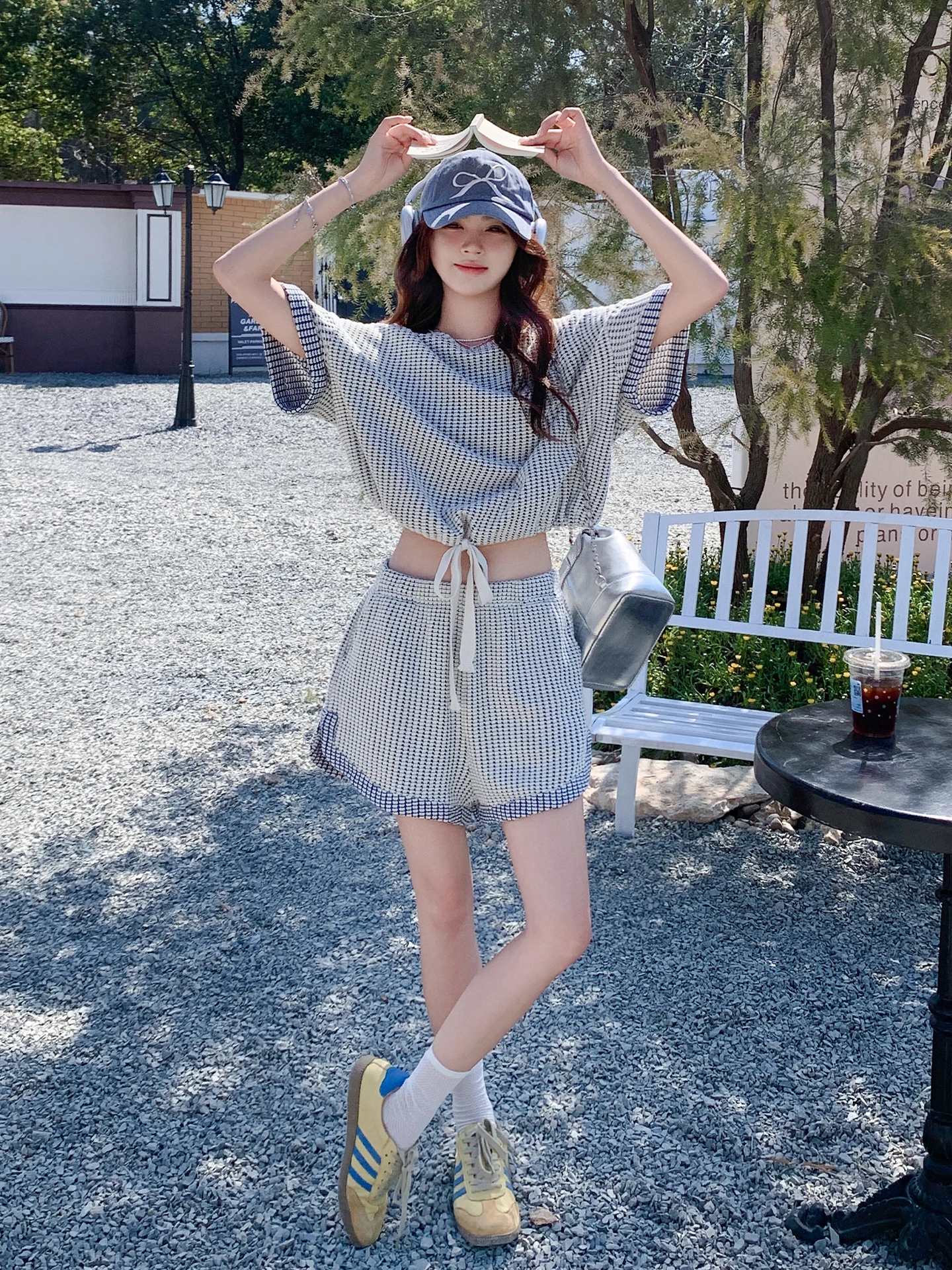 春のレディースファッションで迷うなら、この1着で解決できる？