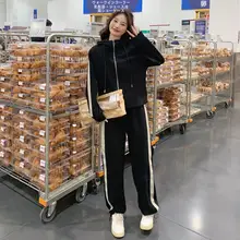 春向けのオシャレなスウェット上下セット【ゆったりした シルエット・カジュアルなワイドパンツ】（セットアップ対応）
