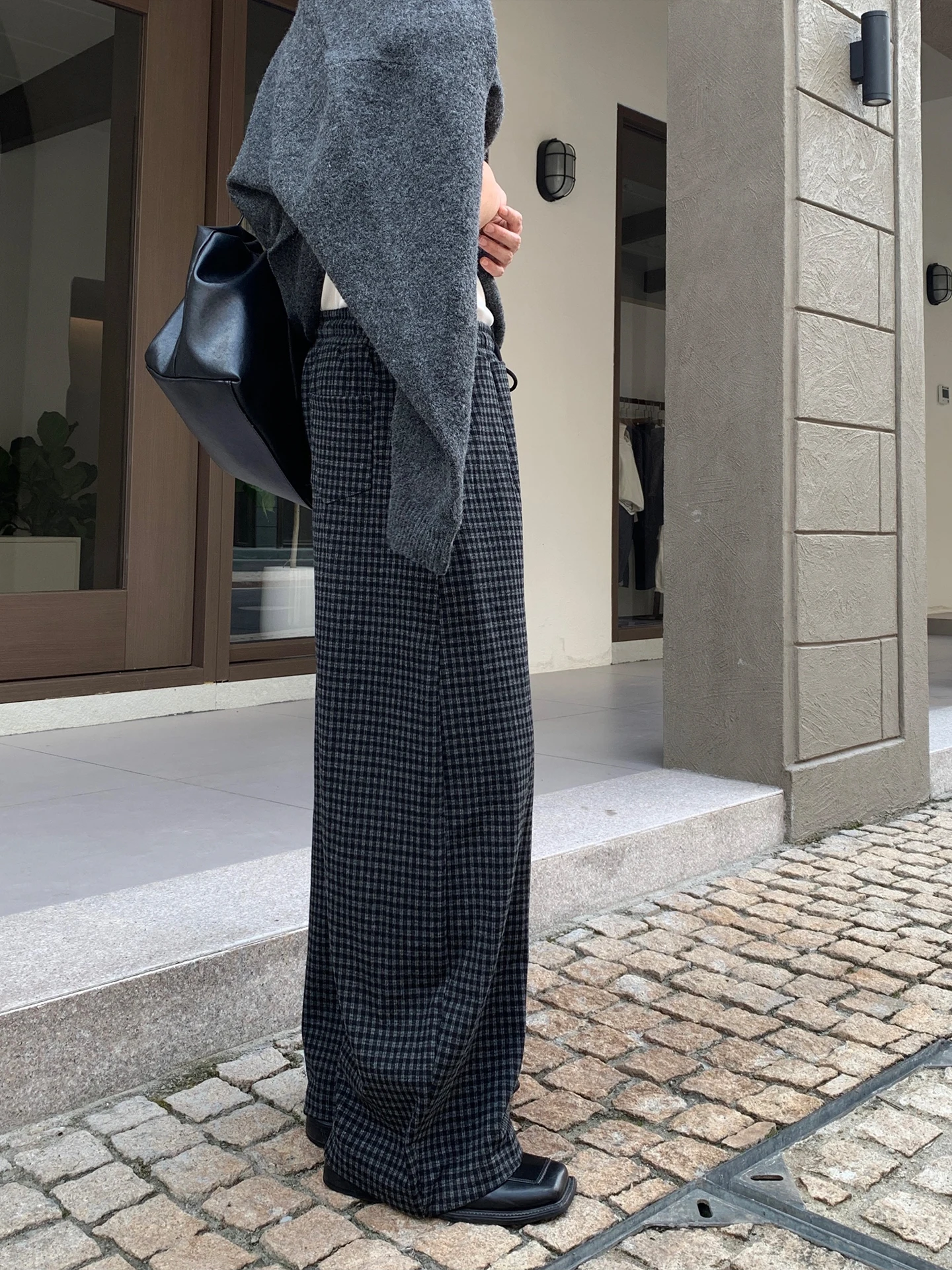 ギンガムチェックパンツ：HUALUNDESIGNのカジュアルスタイルに最適な定番格子パンツ