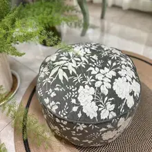 洗える丸型クッションマット【厚手・バルコニーやリビング用・創造的な花柄】（セットアップ対応）