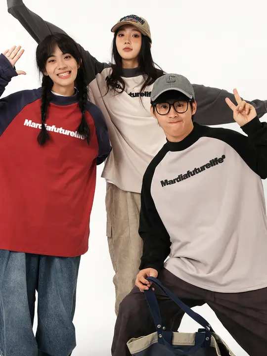 秋冬用 カジュアルデザイン ハイネックTシャツ【復古風・長袖・デザインプリント】