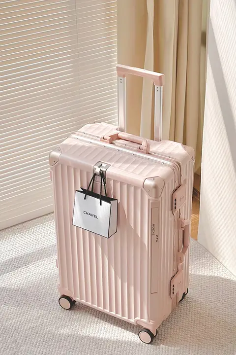 耐久性アルミフレームの小型キャリーケース【女性用・多機能・持ち運び便利】