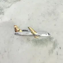 エレガントなデザインのネクタイピン【ギフトボックス付き・クリエイティブなペン・飛行機・船のモチーフ】