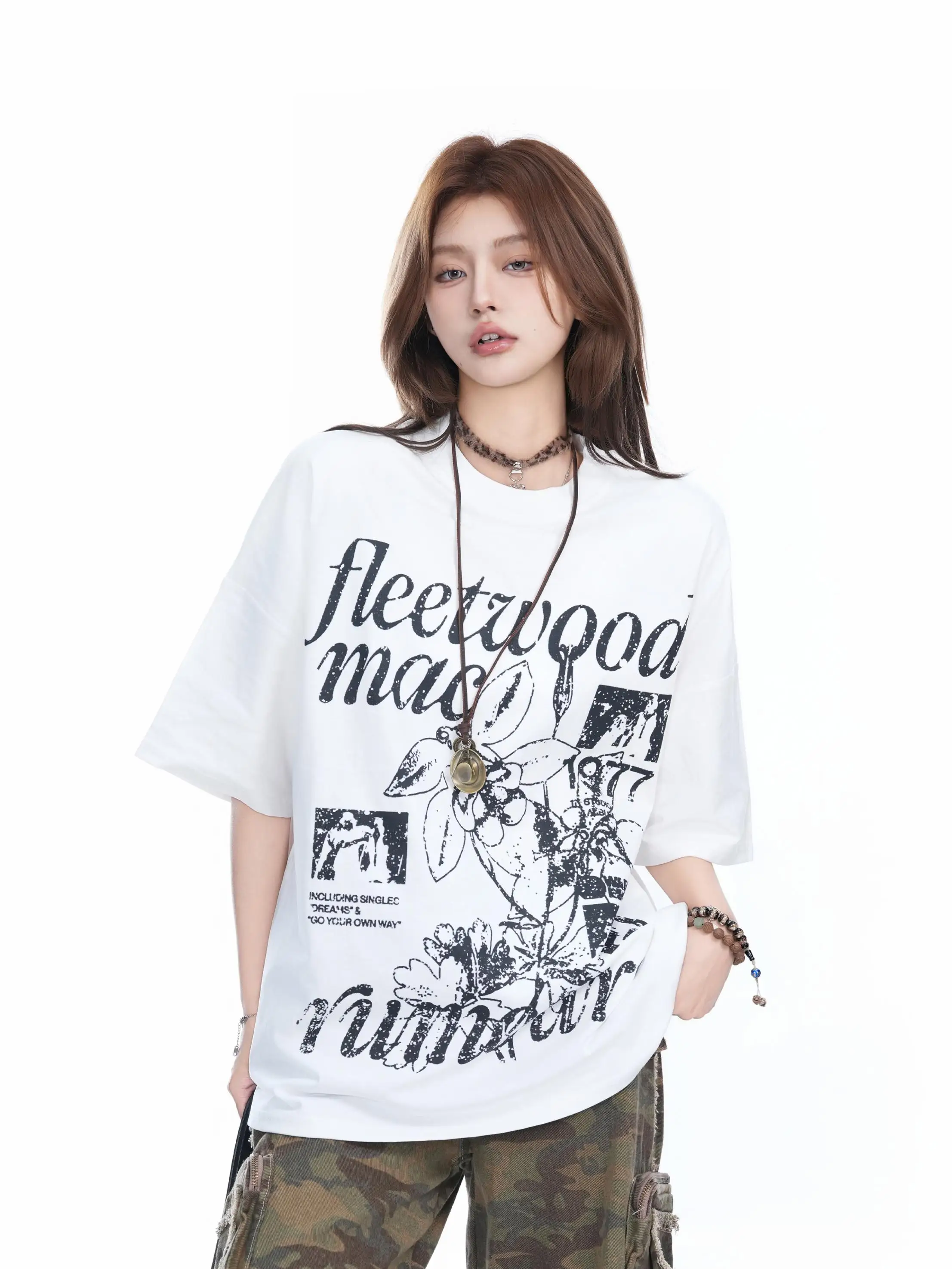 ストリートアートのインスピレーションを着る！レトロなグラフィティTシャツでどうやって日常を彩るの？
