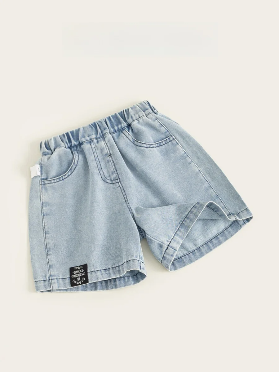 夏用レトロストリートスタイル キッズデニムショートパンツの着用シーンとフィット感