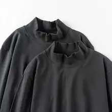 深灰色レトロの厚手コットン素材の冬用ハイネック長袖Tシャツ【男女兼用】