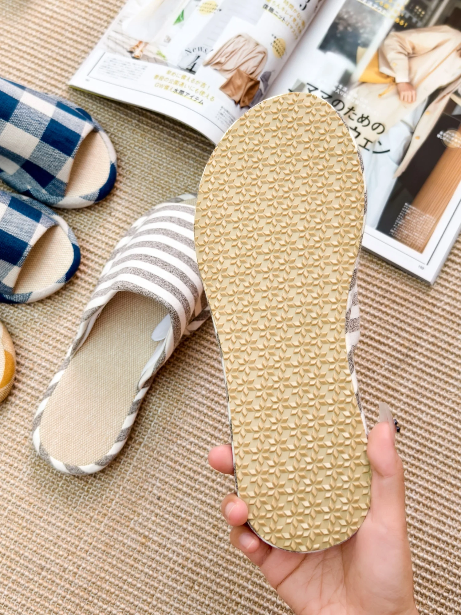 通勤の終わりに足元を癒すには？おすすめのスリッパ選びの本質とは