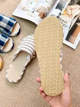 快適で通気性のある吸汗防滑室内用スリッパ【シンプルデザイン・四季対応】