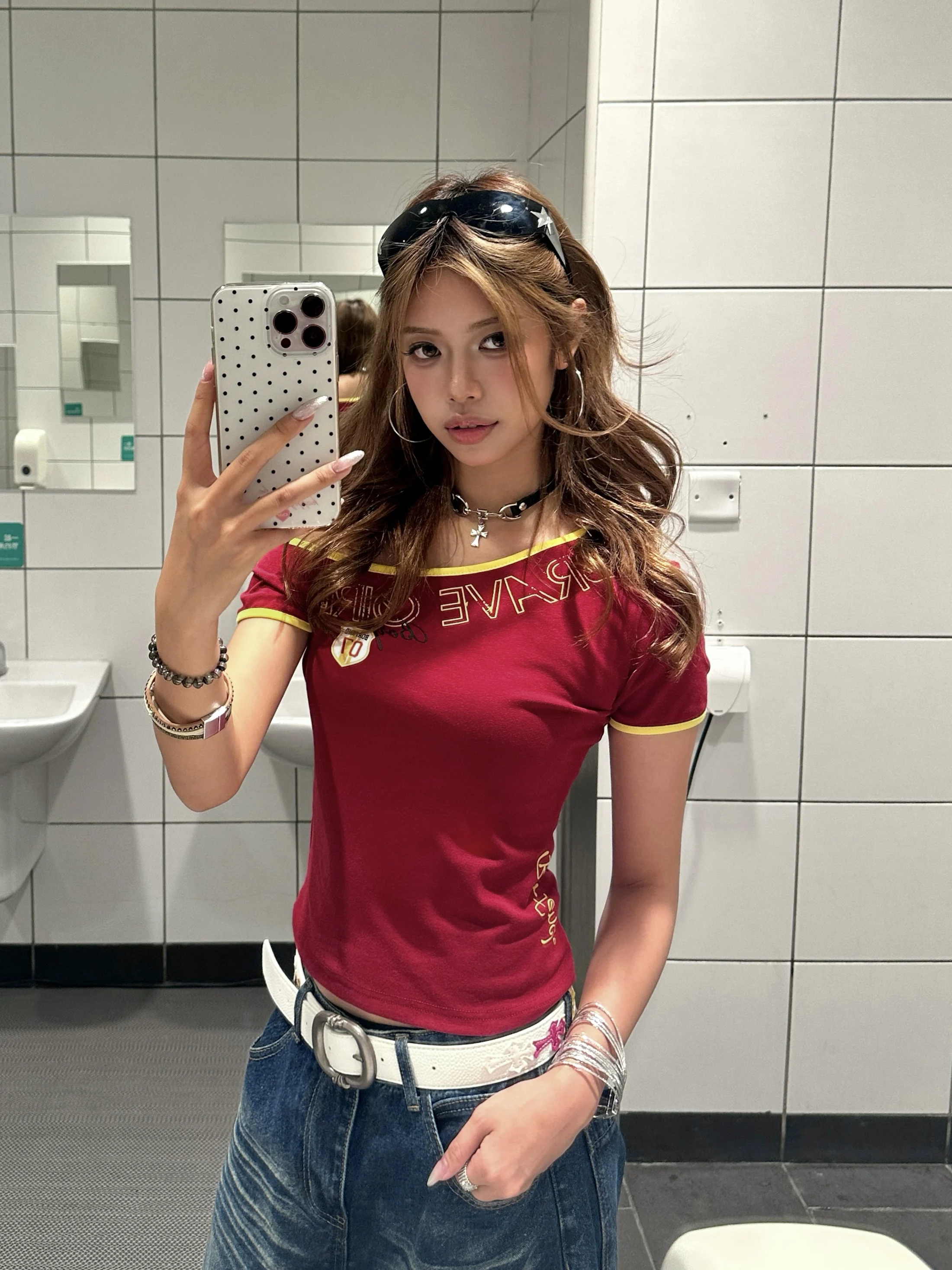 20代の流行りファッションで迷ったら、この1枚が救う！？