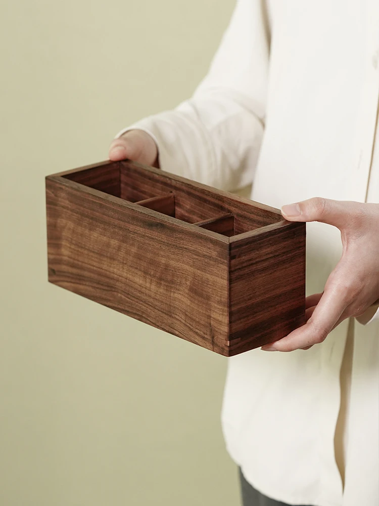 キッチンをスッキリ整理！収納グッズおすすめ｜黒胡桃木の茶器収納がもたらす、心の整理の秘密