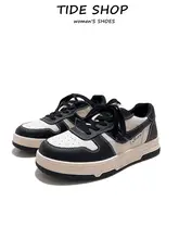 高反発ソールの本革スニーカー【厚底・レースアップ・カジュアルスタイル・女性用】