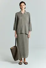 知的なチェック柄 薄手リネンニットトップスとスカート【極上の柔らかさ・ゆったりしたシルエット】（セットアップ対応）