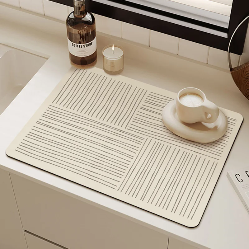 珪藻土マット 吸わない：初舍シリカゲル製吸水マットの実用性と使用シーン解析