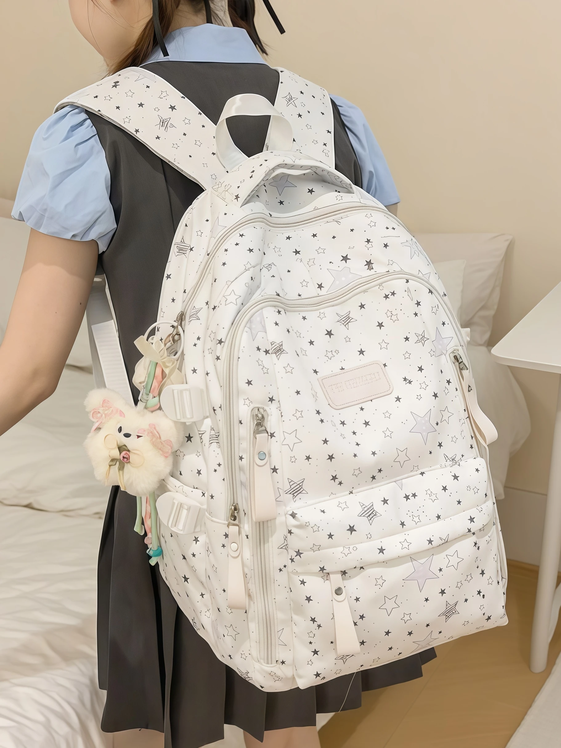 修学旅行用リュック 小学校に最適な容量は15リットルか