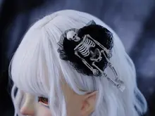 ハンドメイドスカルデザインのレースヘアクリップ【ダークブラック・アンダーカルチャー】