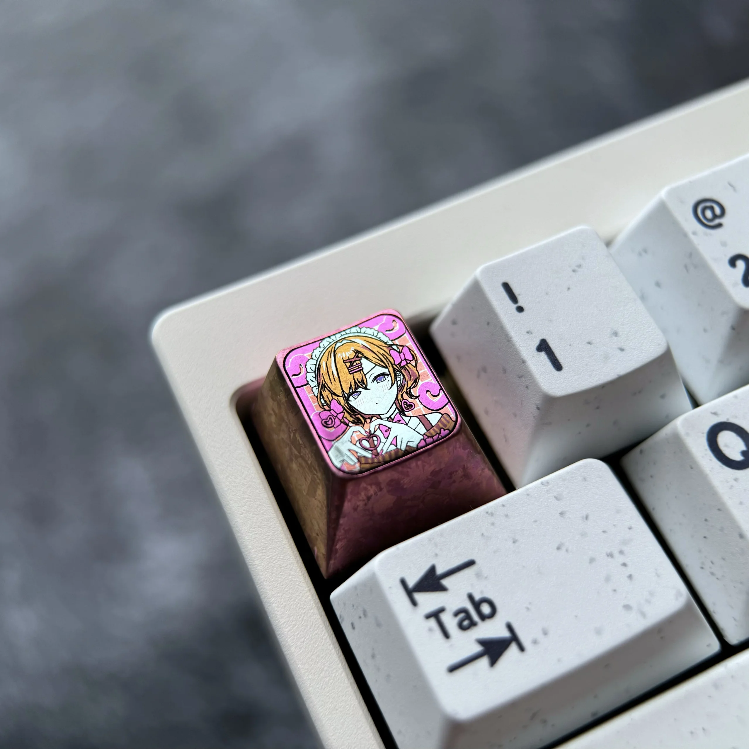彩色チタン合金個性キートップ【エスケープキー・アニメデザイン】とは？