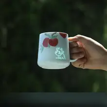 手描き景德鎮陶器牛マグカップ【高級ギフト・美しいデザイン】（セットアップ対応）