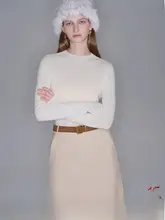 極上の柔らかさの無縫製ハイネックウールニット【女性用・小柄向け・冬用】