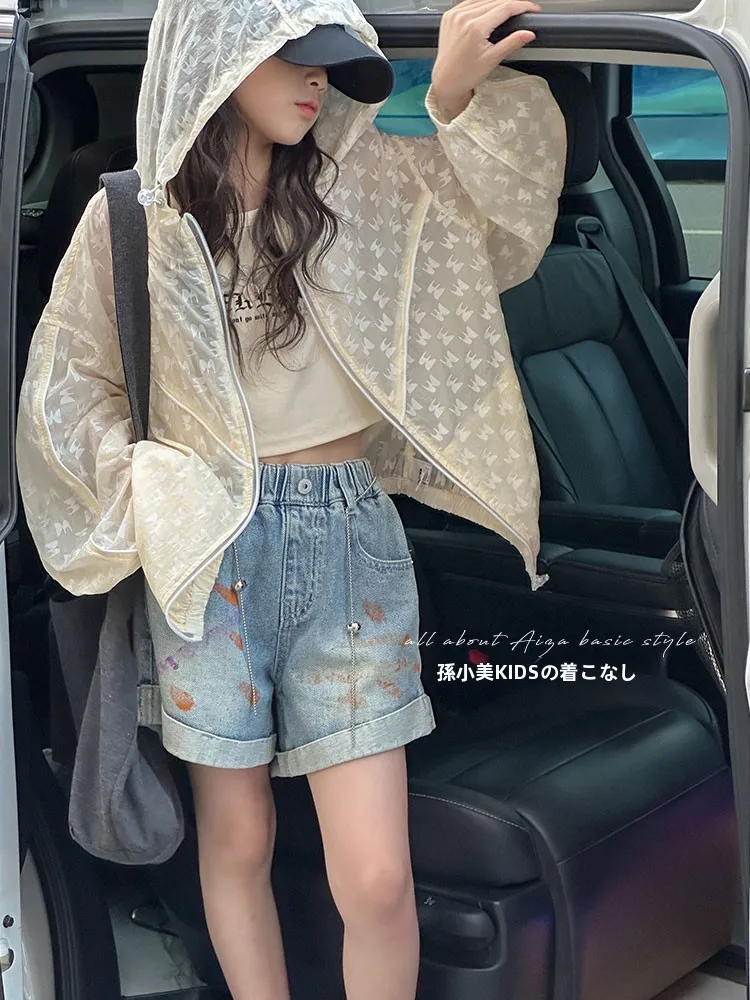 気温20度のとき、子どもに着せるべきパーカーはどれ？