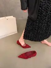 フレンチスタイルのヒョウ柄ポインテッドトゥハイヒール【細いヒール・浅口デザイン・秋用】