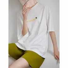 小雛菊デザインの短袖Tシャツ【ルーズフィット・学生向け】